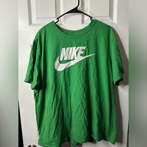 Mens Nike Tee
